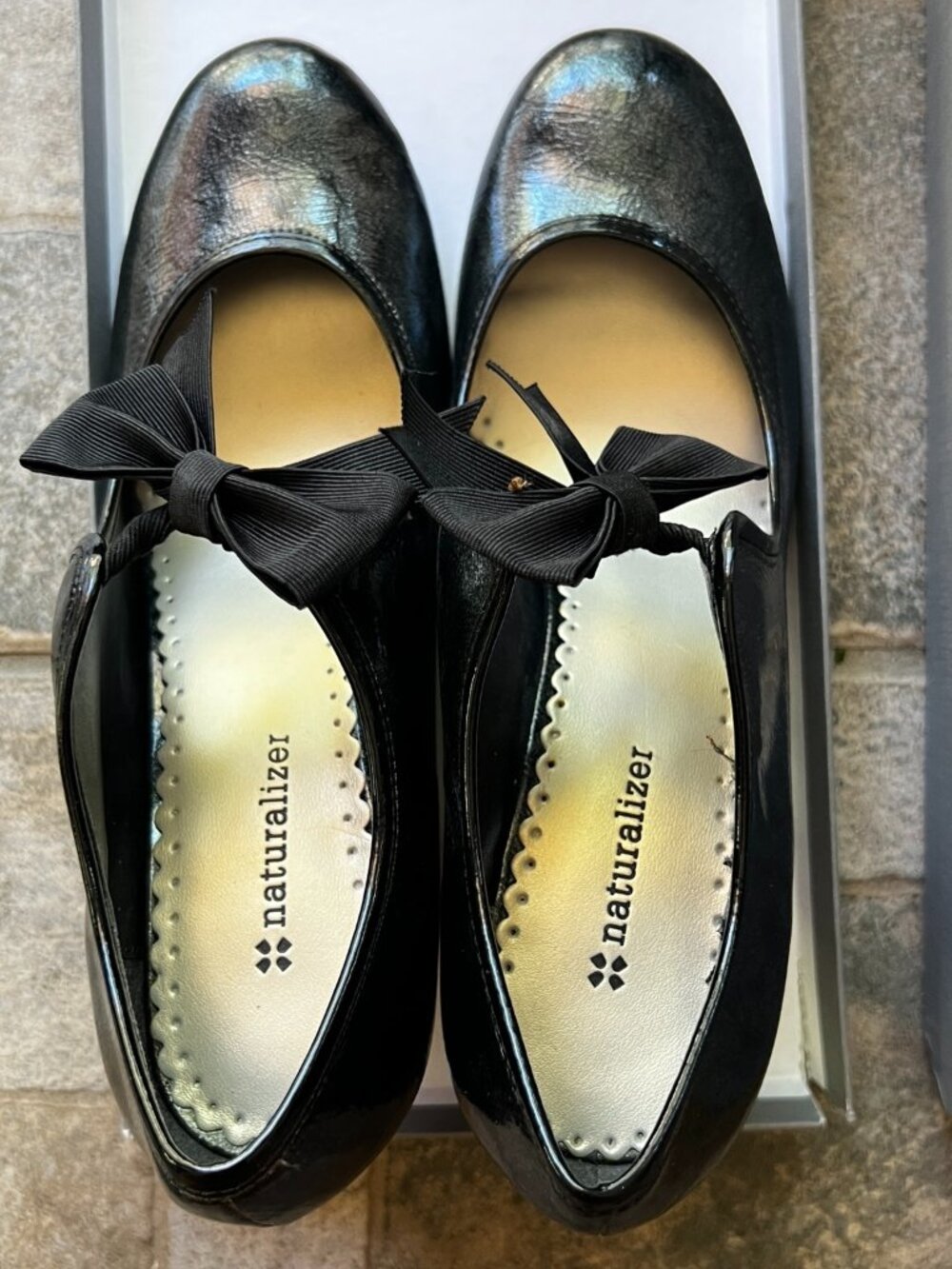 Naturalizer Black Mary Jane Bow Block Heel Pumps